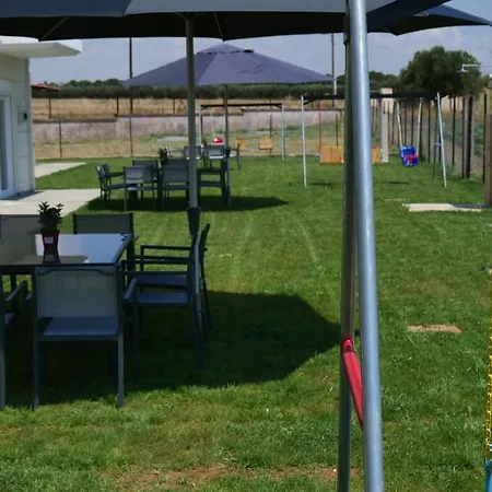 别墅 Mythic 埃帕诺米