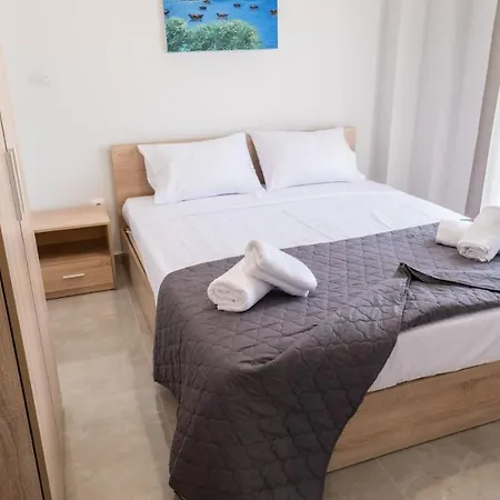 Mythic * 埃帕诺米